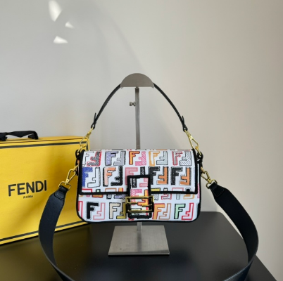 FEN* 25SS Silkscreen Baguette Bag