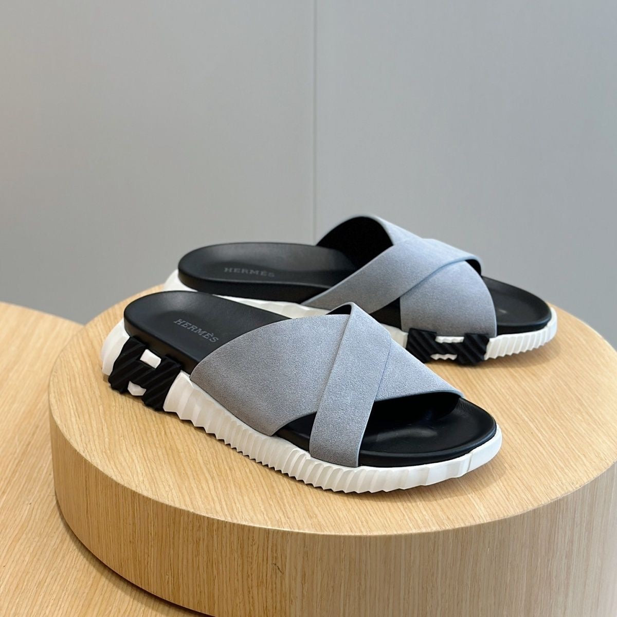 HER* 25SS beach slippers