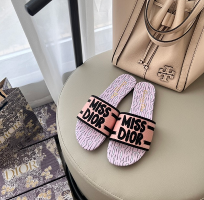 DIO* 25SS embroidered slippers