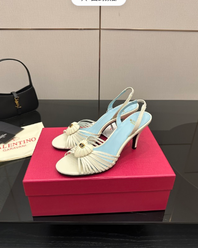 Valentino* 25SS new sandals