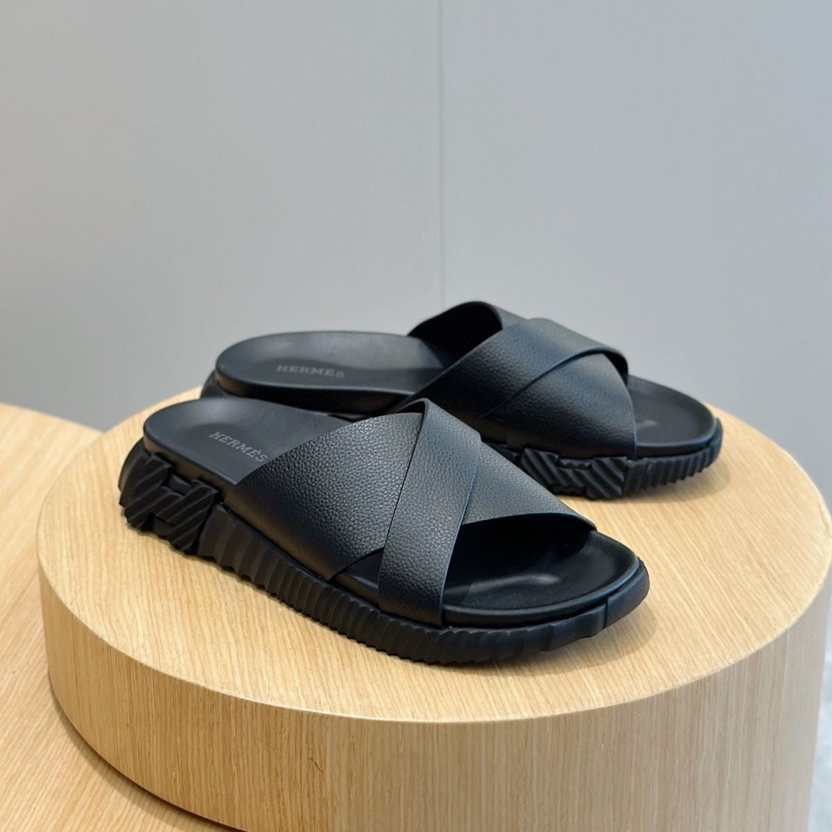 HER* 25SS beach slippers