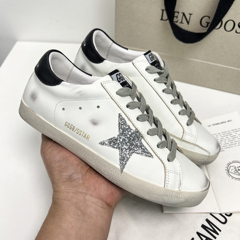 Star-shaped insoles for height increase