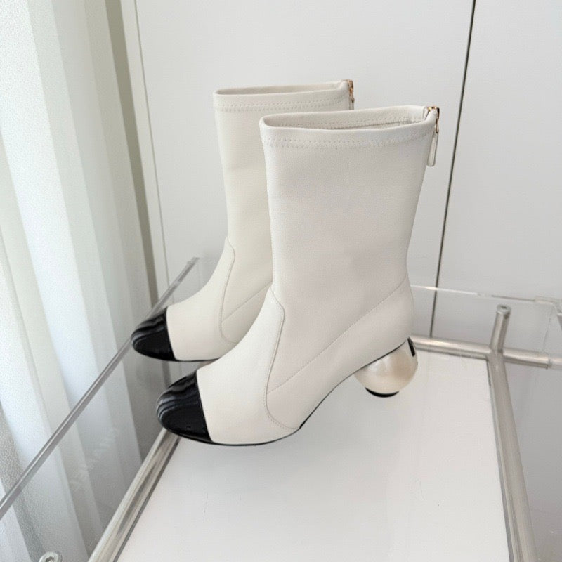 CHAN* 25SS mid-calf leather stretch boots