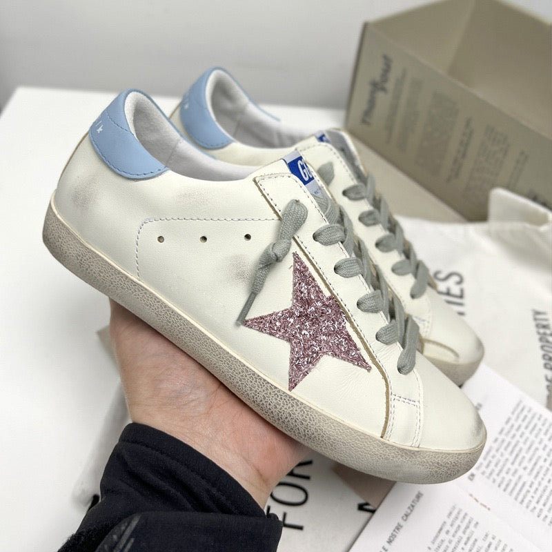 Star-shaped insoles for height increase