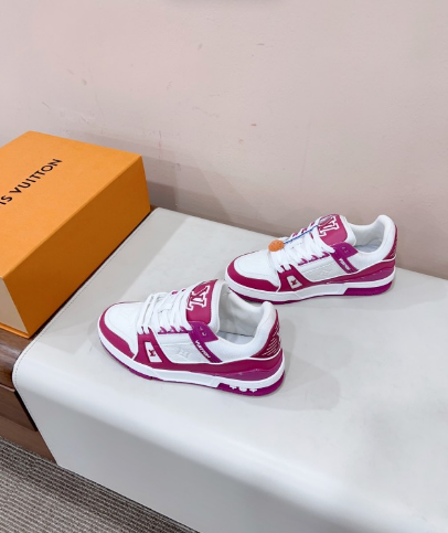 LOU* Vintage LVTRAINE Sneakers (Unisex)