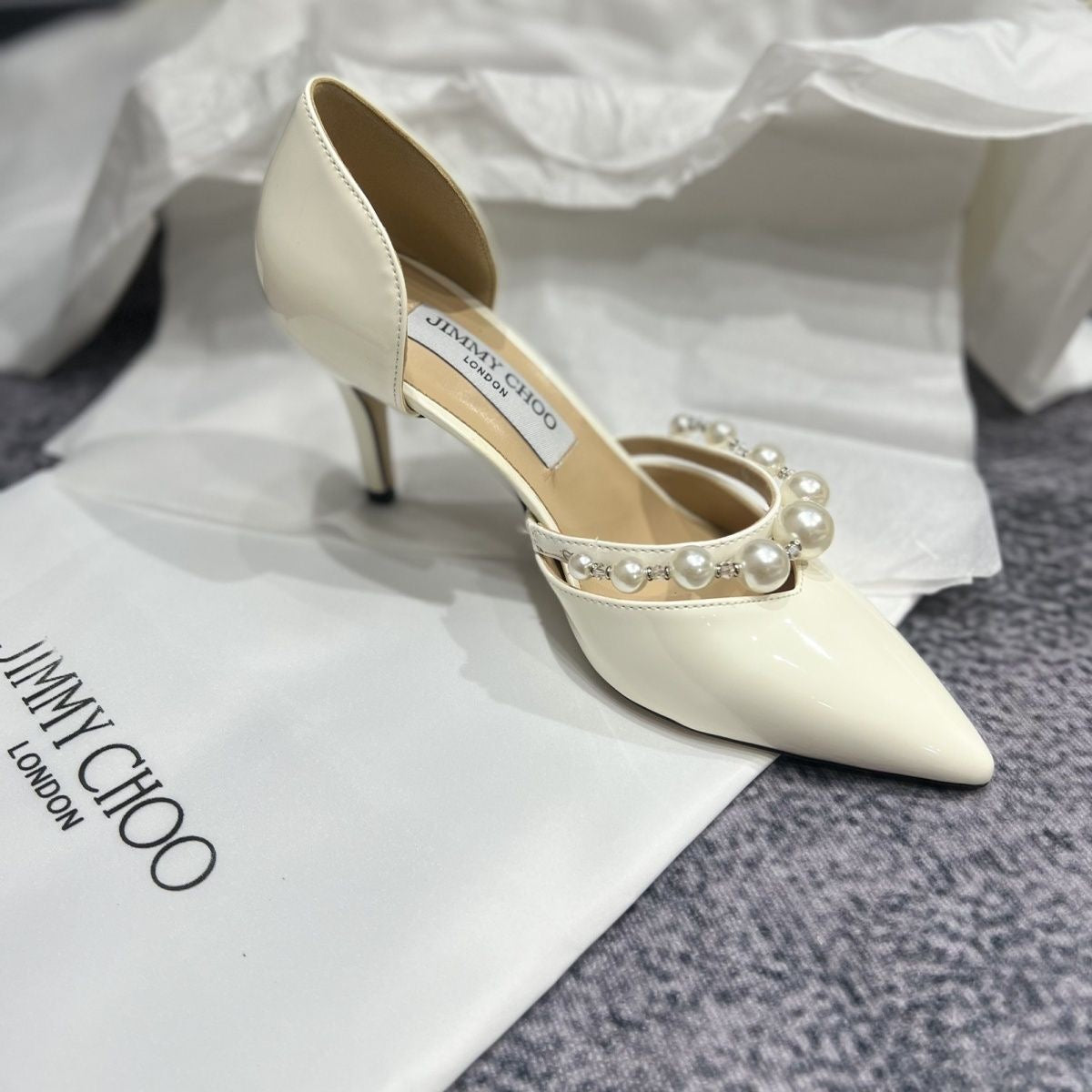 JIM* CHO*  High heel