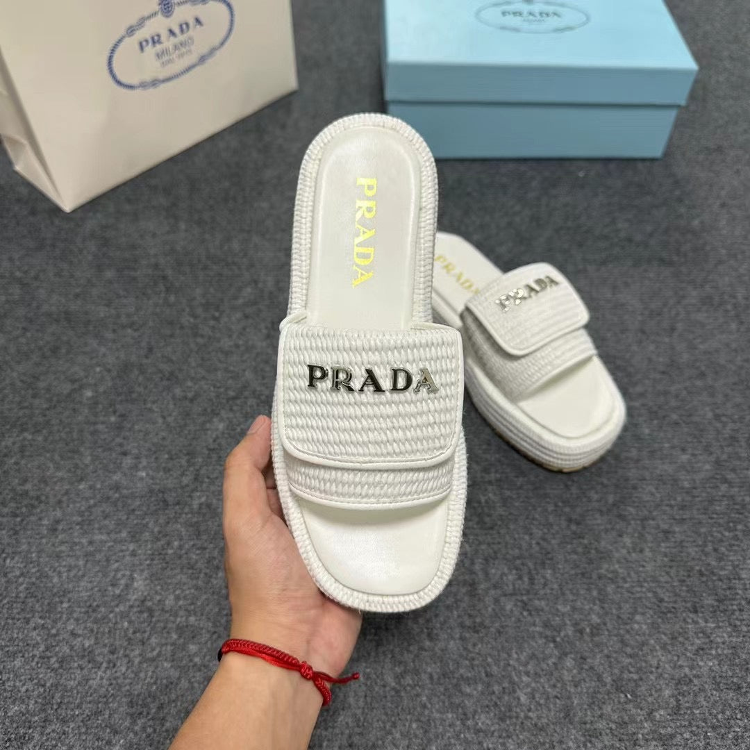 PRA* 24 new straw sandals slippers