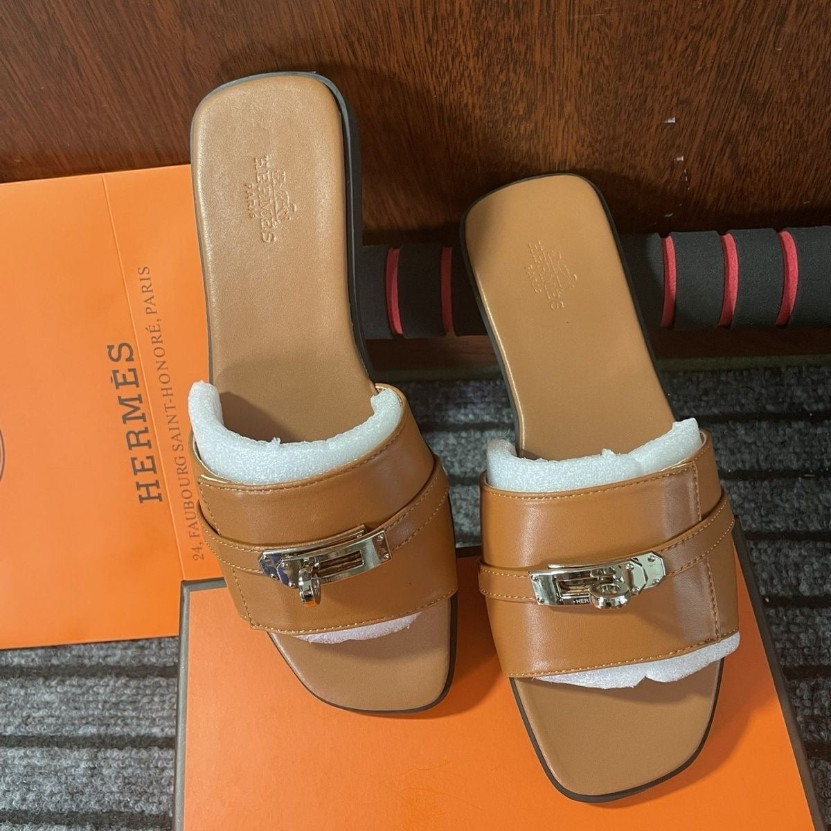 HE*    flip-flops