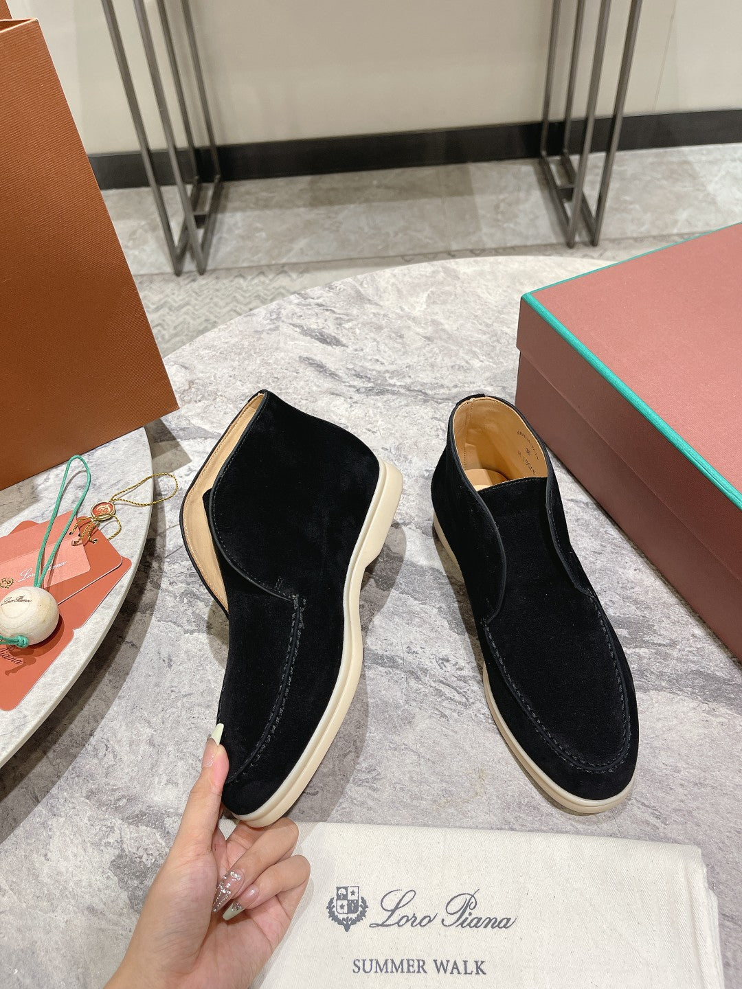 Loro Pia**/ Top quality classic British style tassel flat loafers VIP1:1