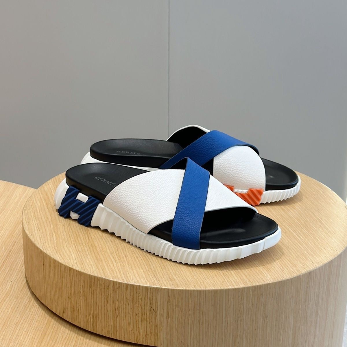 HER* 25SS beach slippers