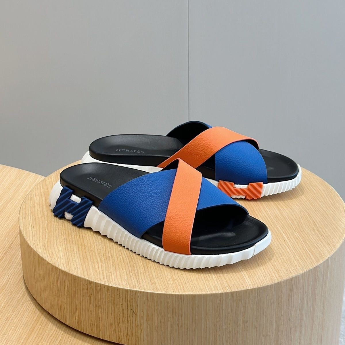 HER* 25SS beach slippers