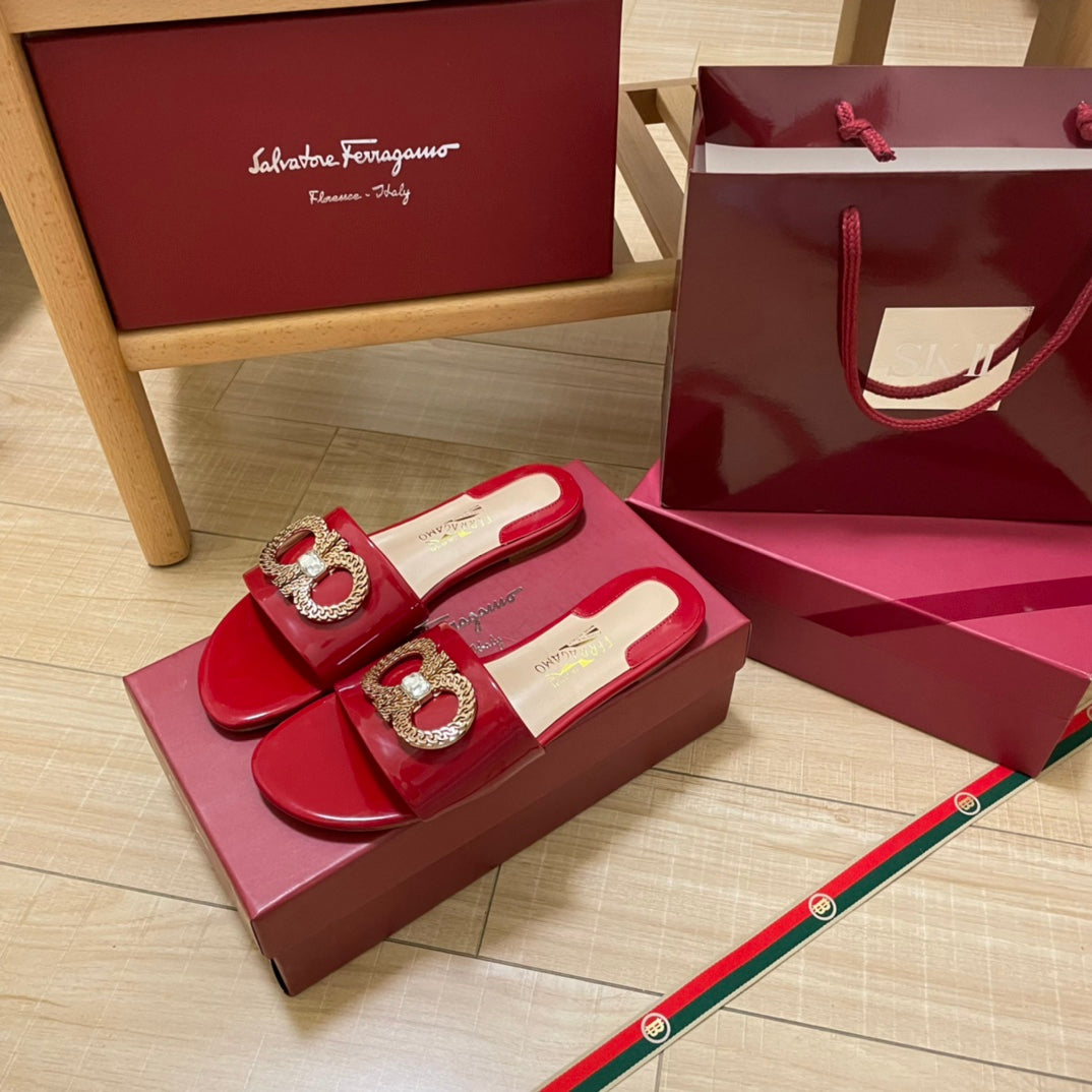 Ferragam* classic new flats