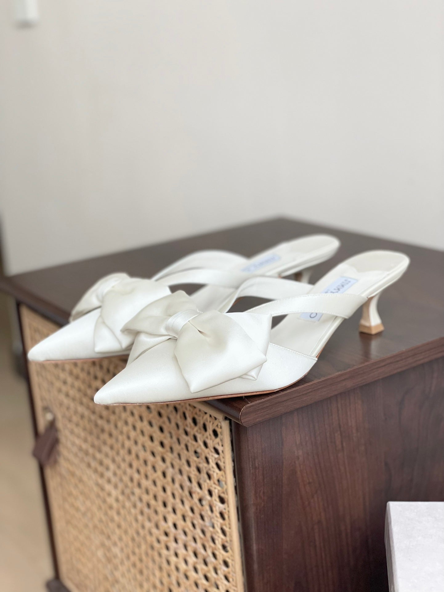 Jim** Cho* Mules VIP1:1