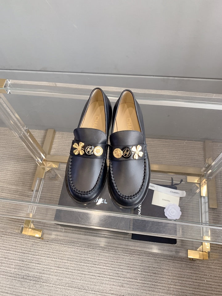 CHA**24 new badge loafersVIP1:1
