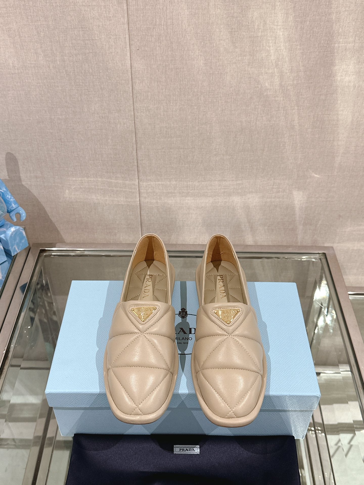 P new loafers top quality 1:1 VIP