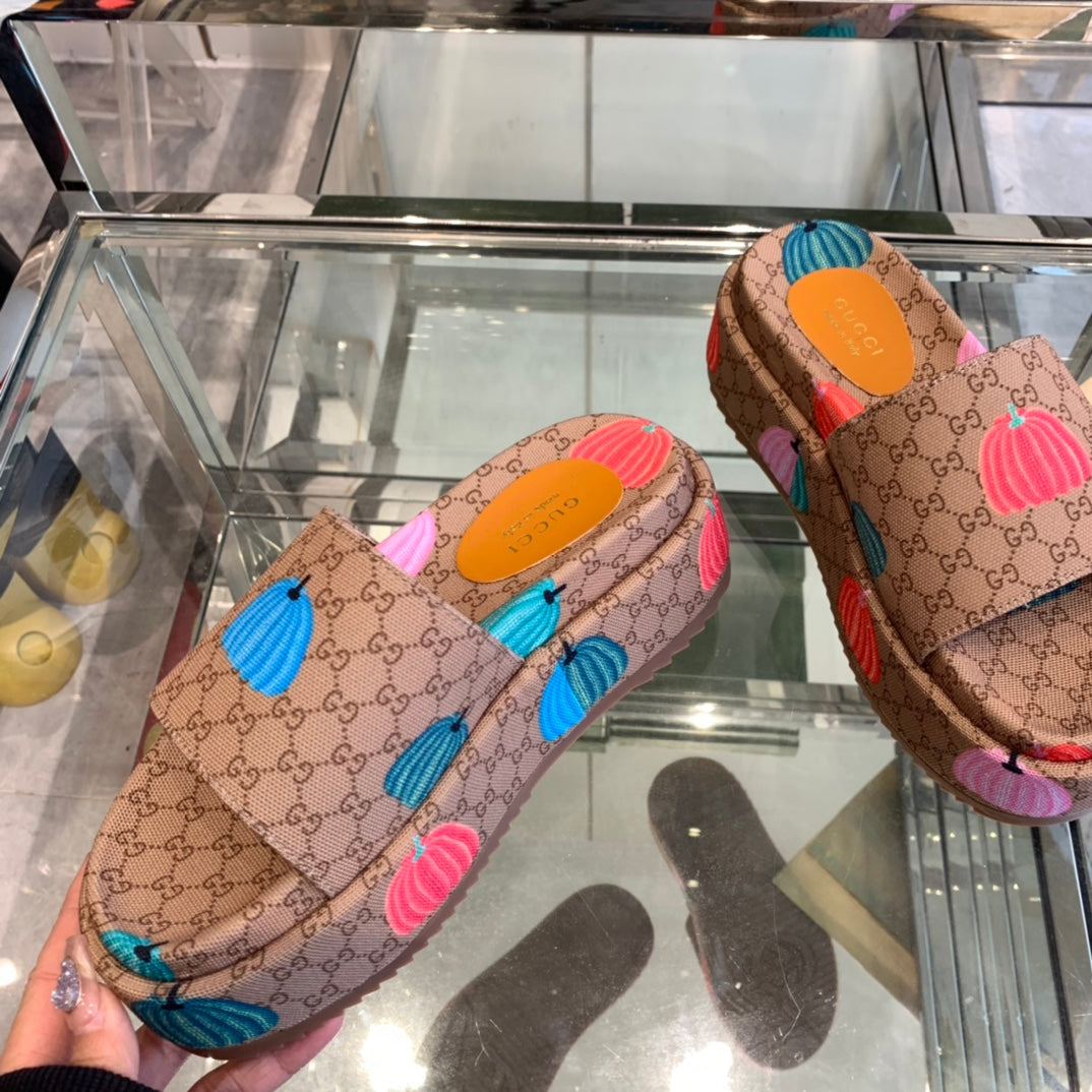 GUC**24 new limited edition slippersVIP 1:1