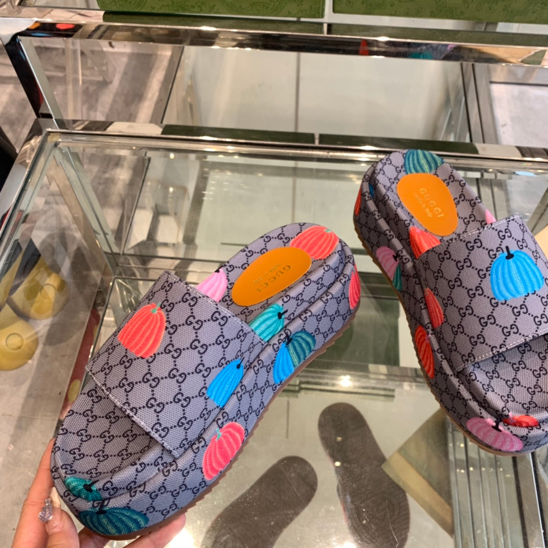 GUC**24 new limited edition slippersVIP 1:1