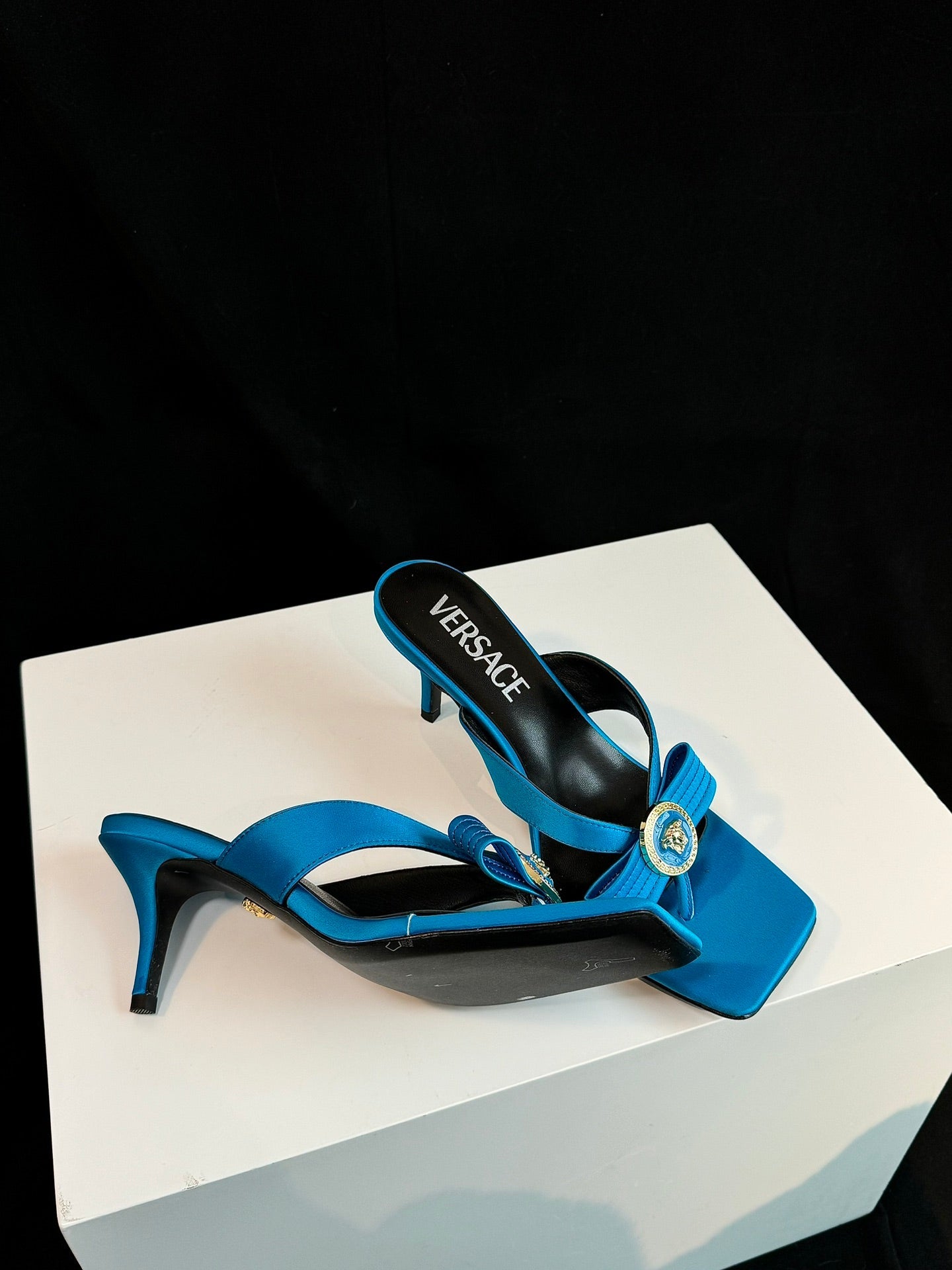 VER**24 new thick heel sandals VIP 1:1