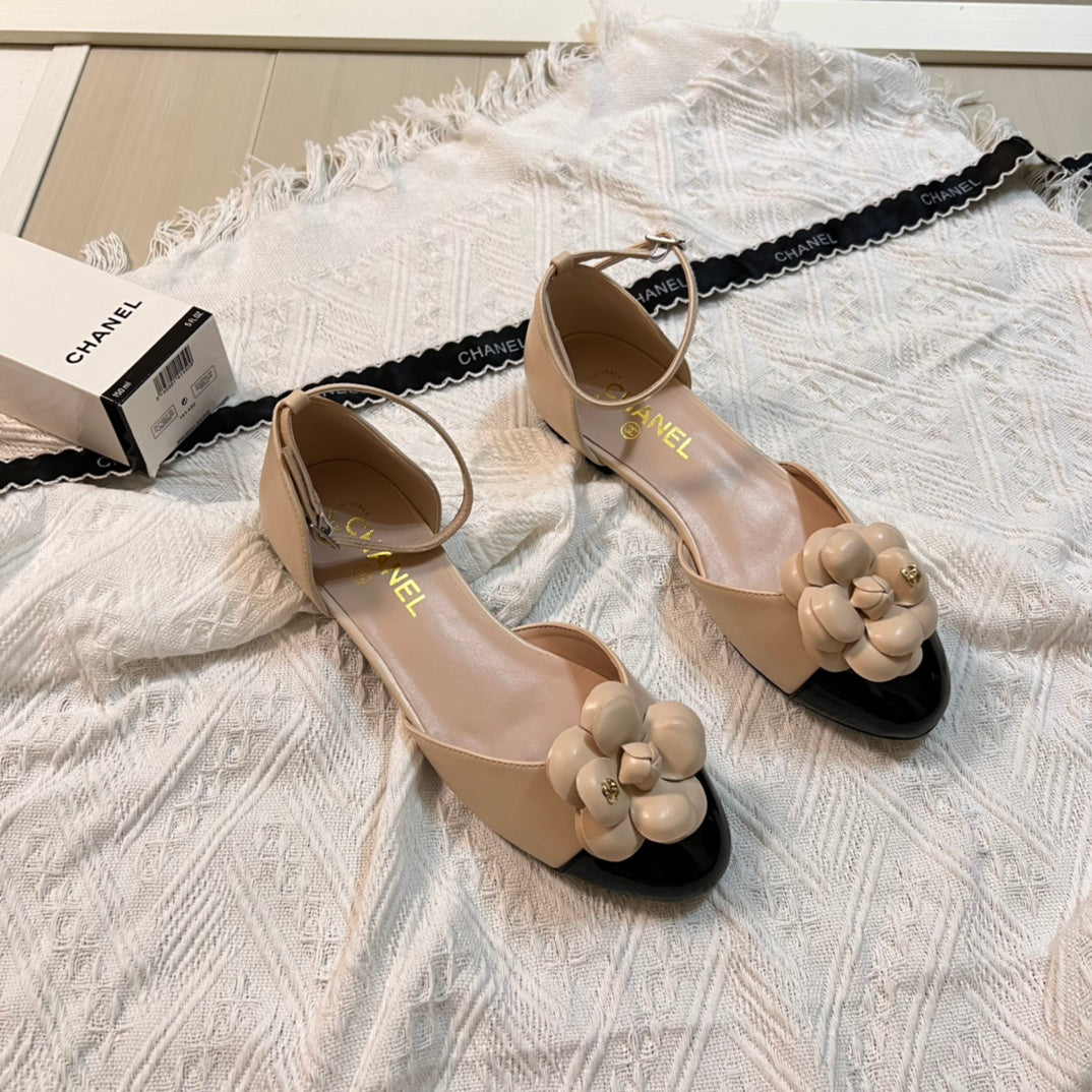 CHANEL Chanel 2024 new camellia hollow sandals