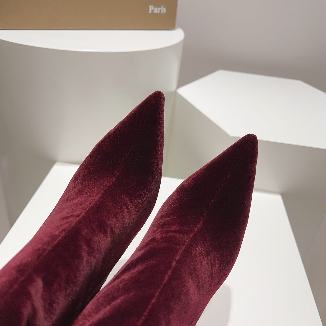 CHRIS* LOUBOU* NEW1: 1 VIP  QUEEN'S SCEPTER LIPSTICK AND HIGH HEELS