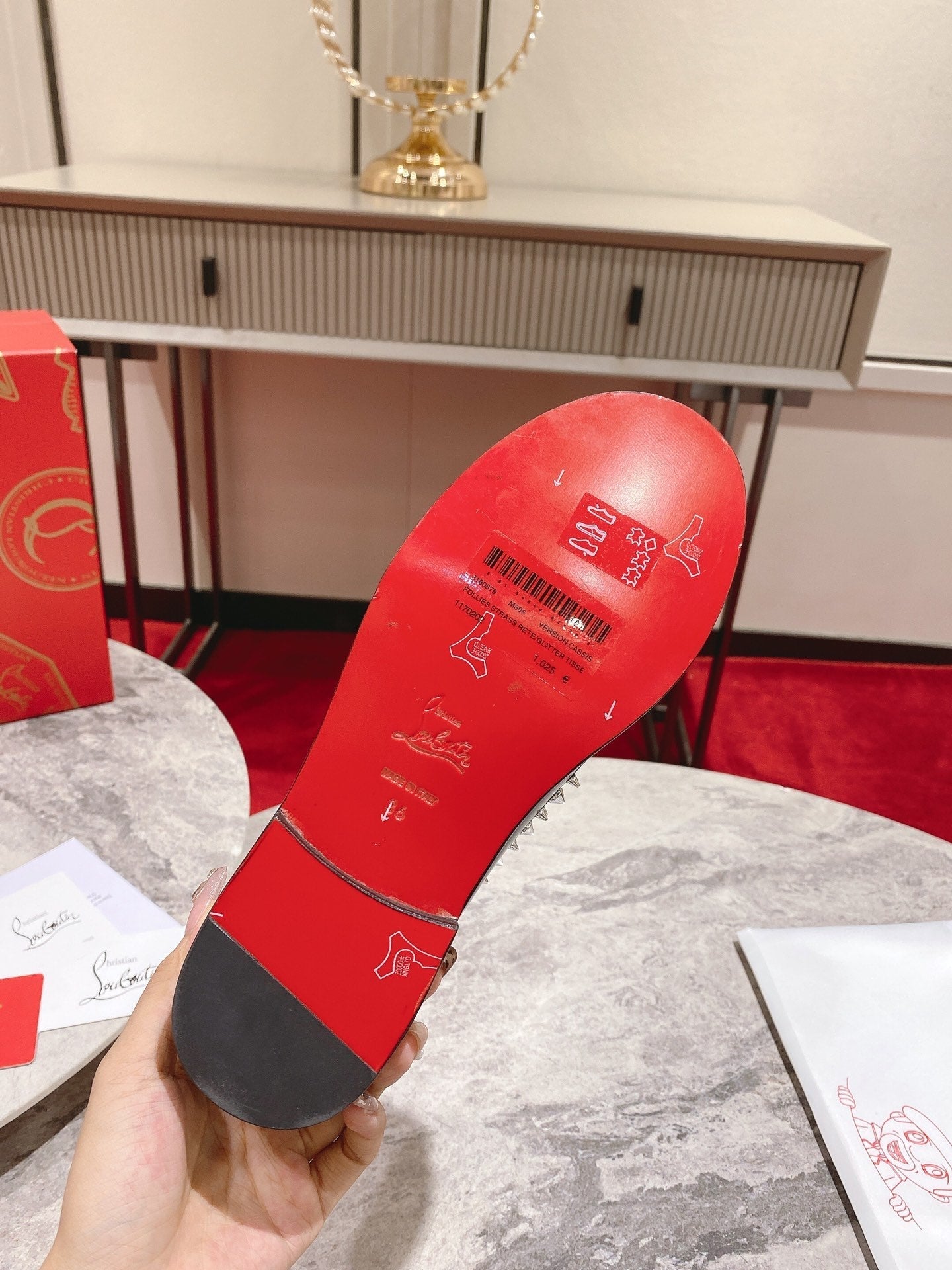 Christ* Louboutin* 1: 1 VIP new rivet design loafers