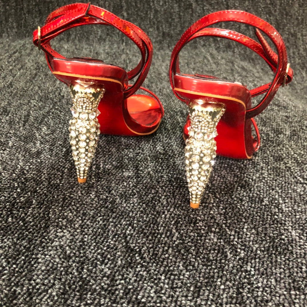 Christian Louboutin* new lipstick high heels