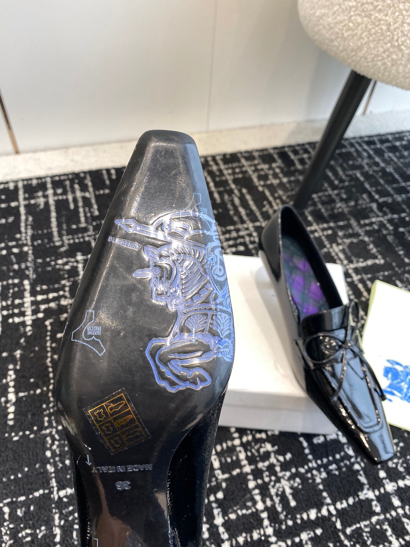 B new style British cat heels Top quality 1:1VIP