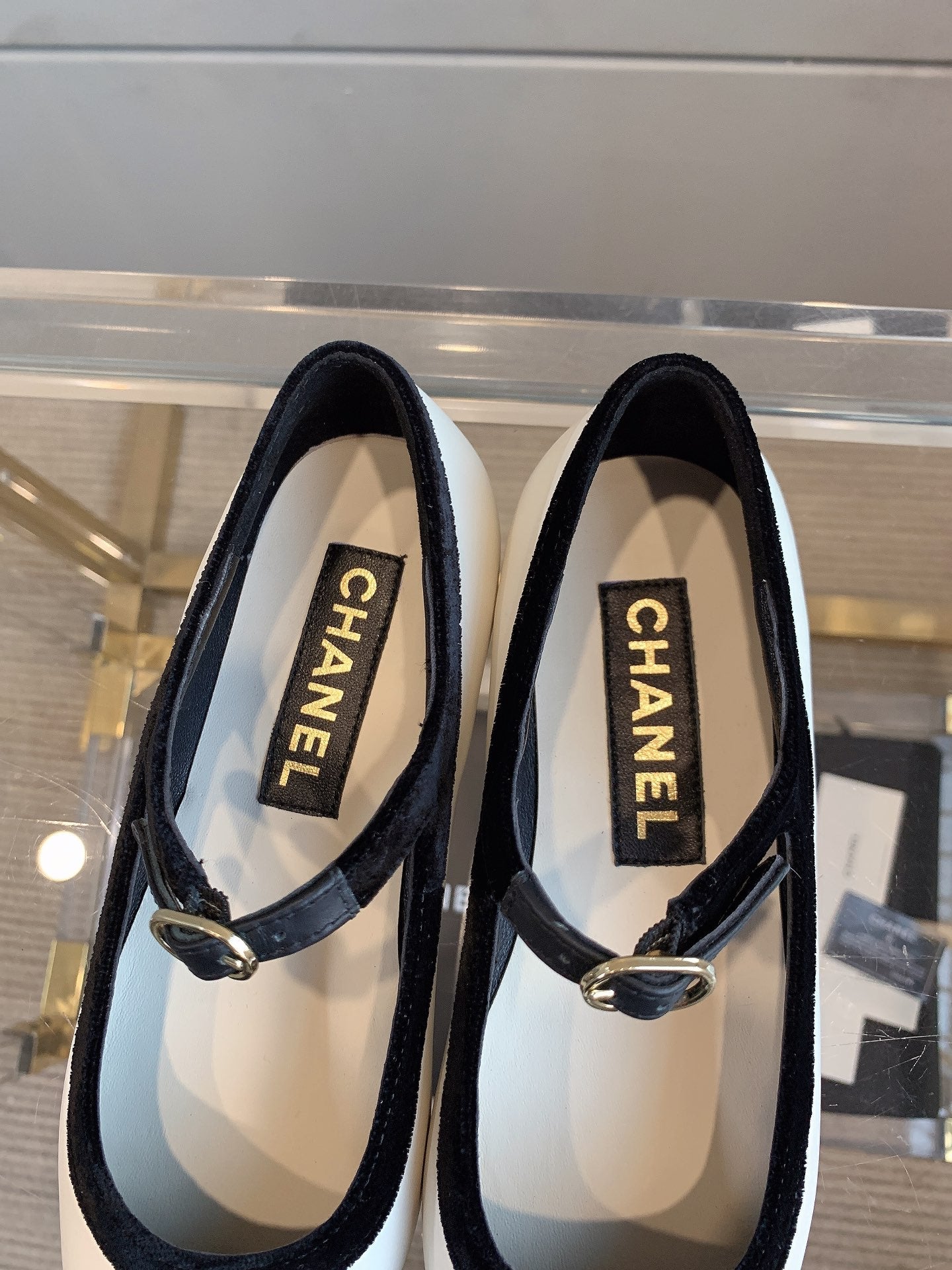 CHA**24 new pointed toe flat Mary Jane shoes  VIP1：1