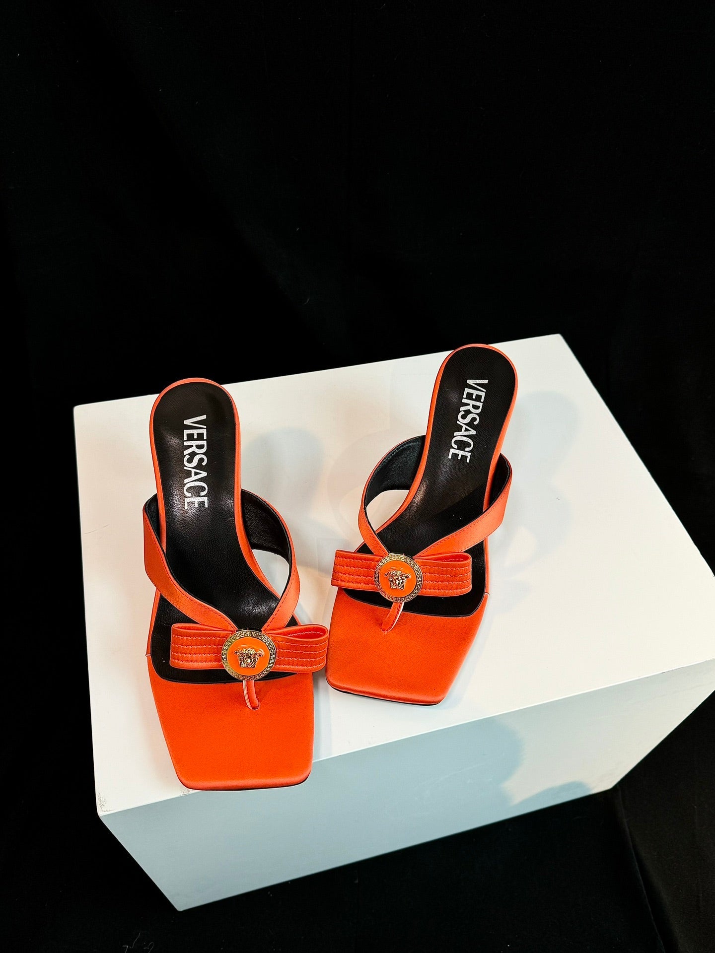 VER**24 new thick heel sandals VIP 1:1