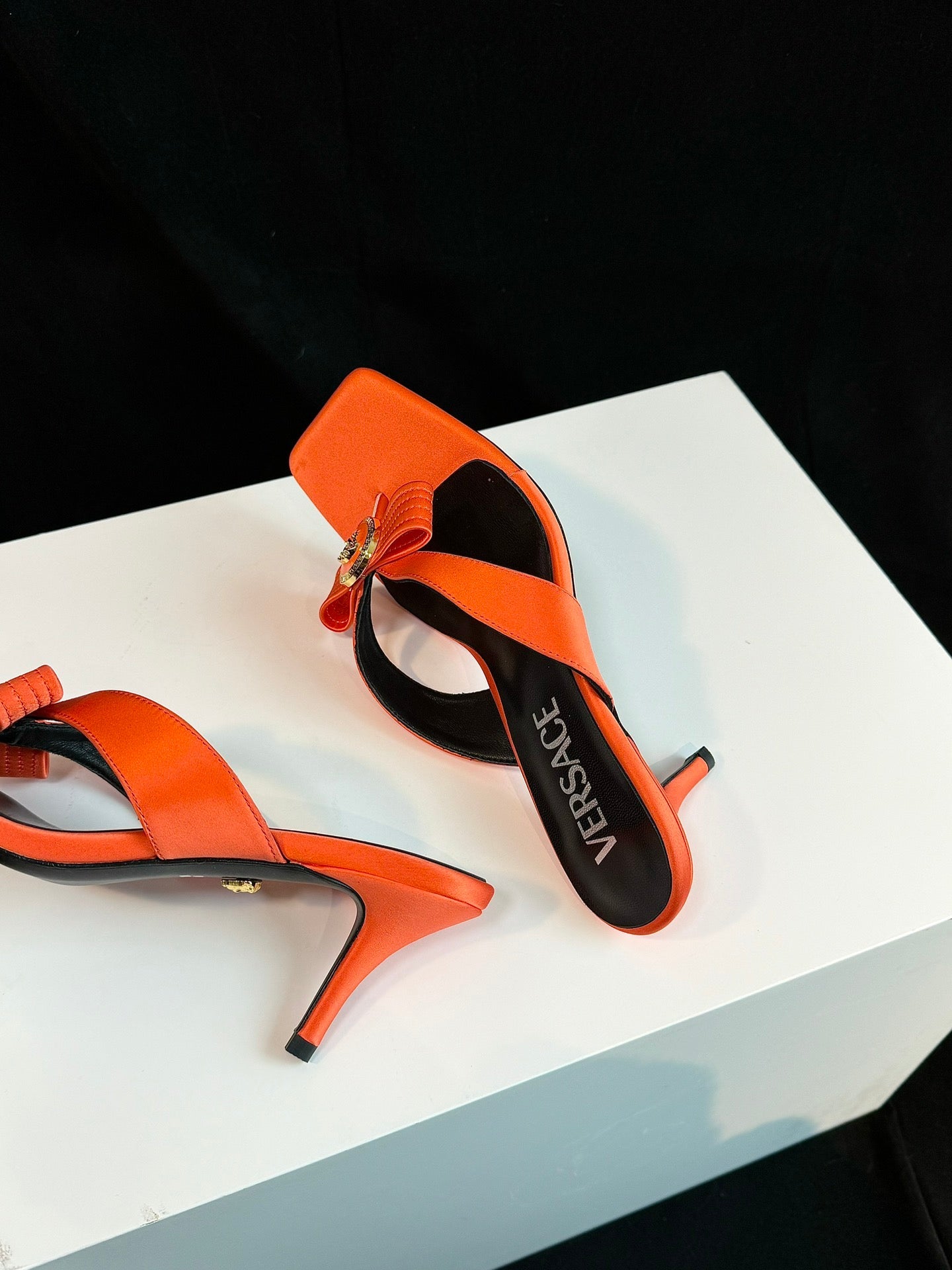 VER**24 new thick heel sandals VIP 1:1