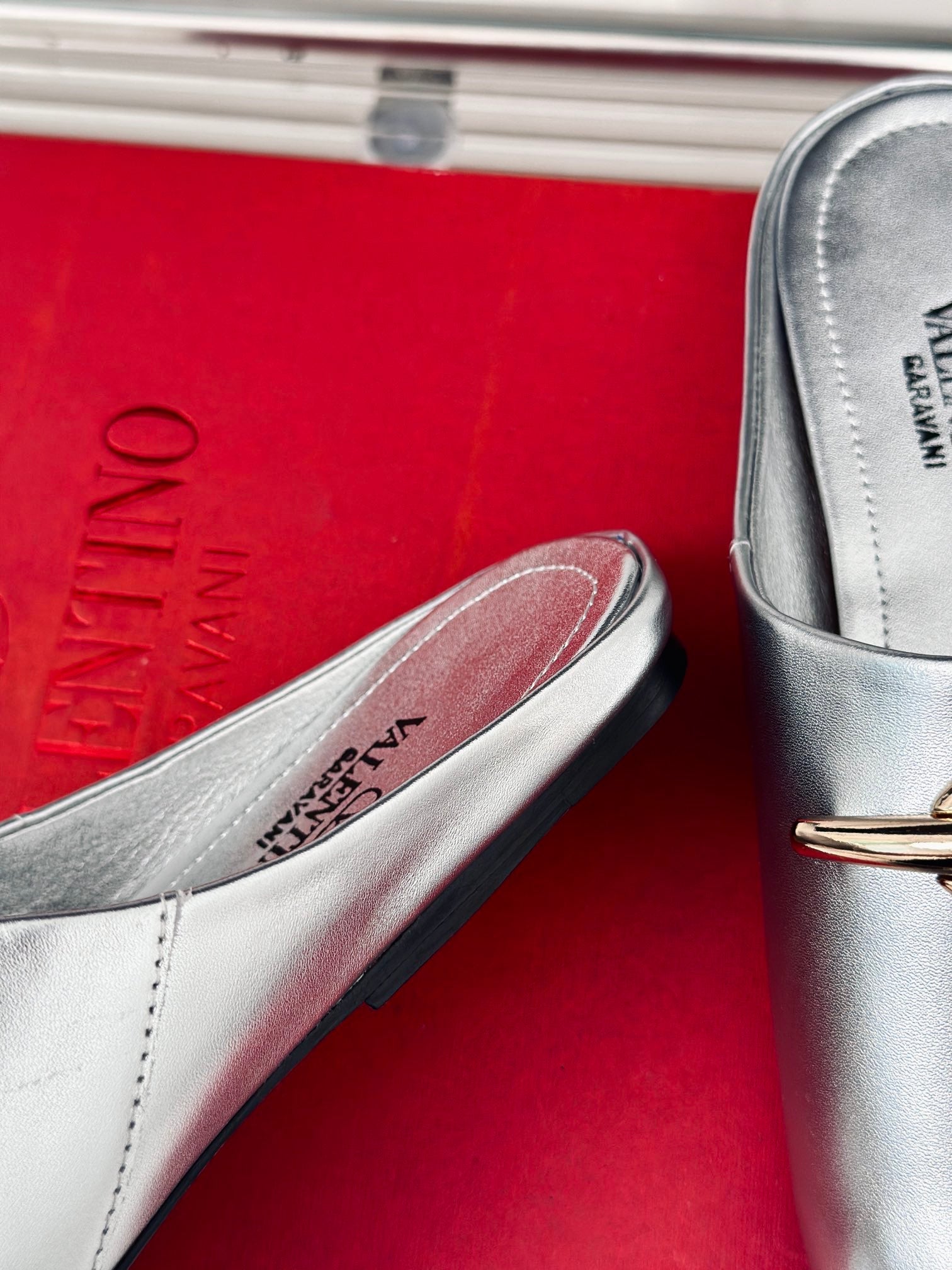 Classic Series 24 New Slippers VIP  1：1