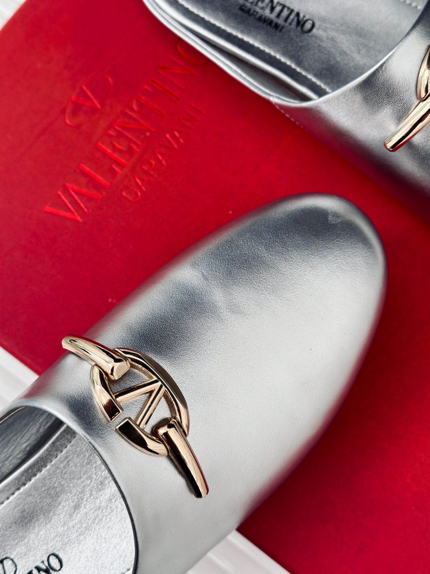 Classic Series 24 New Slippers VIP  1：1