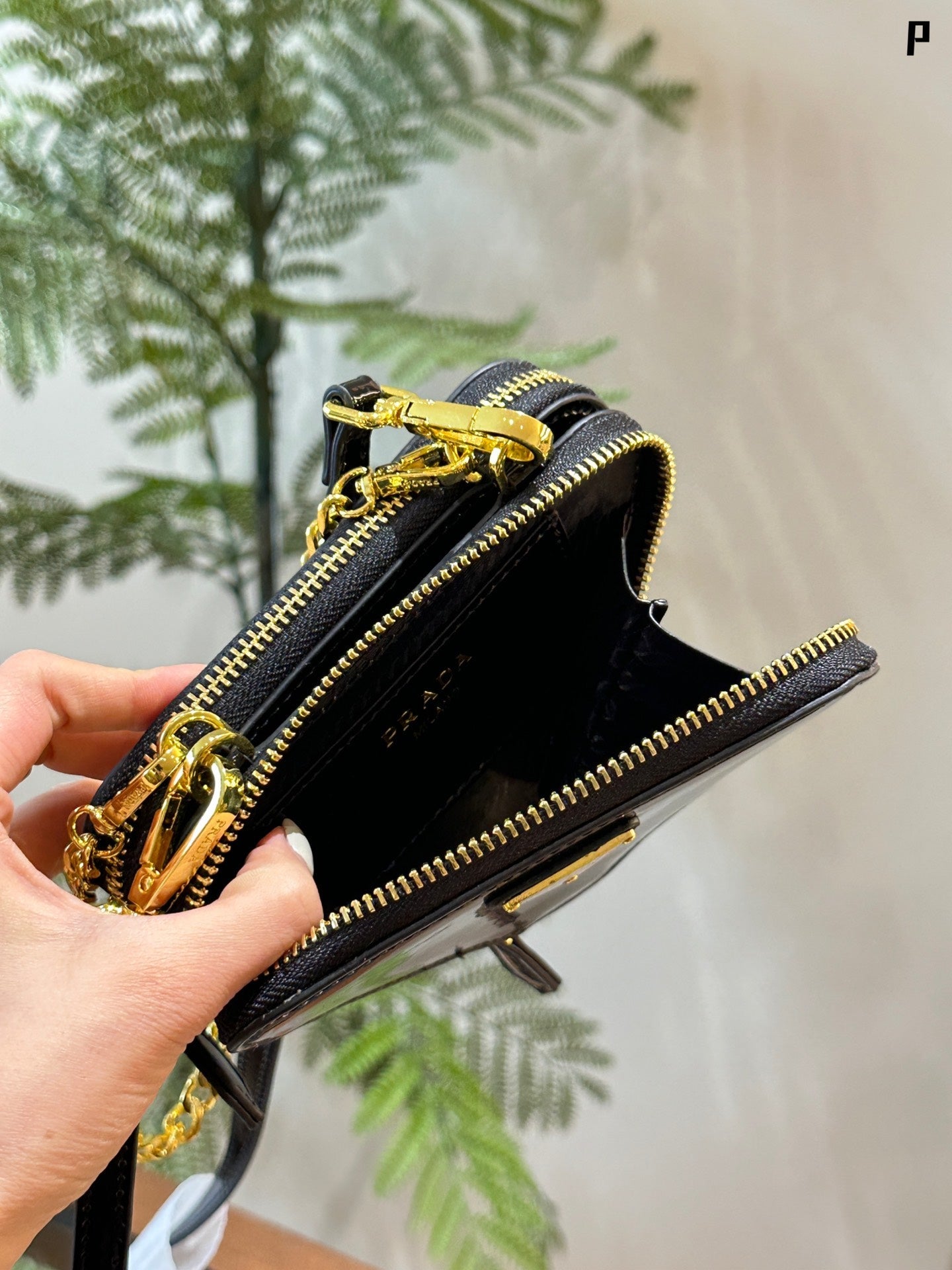 Mini P double zipper triangle bag