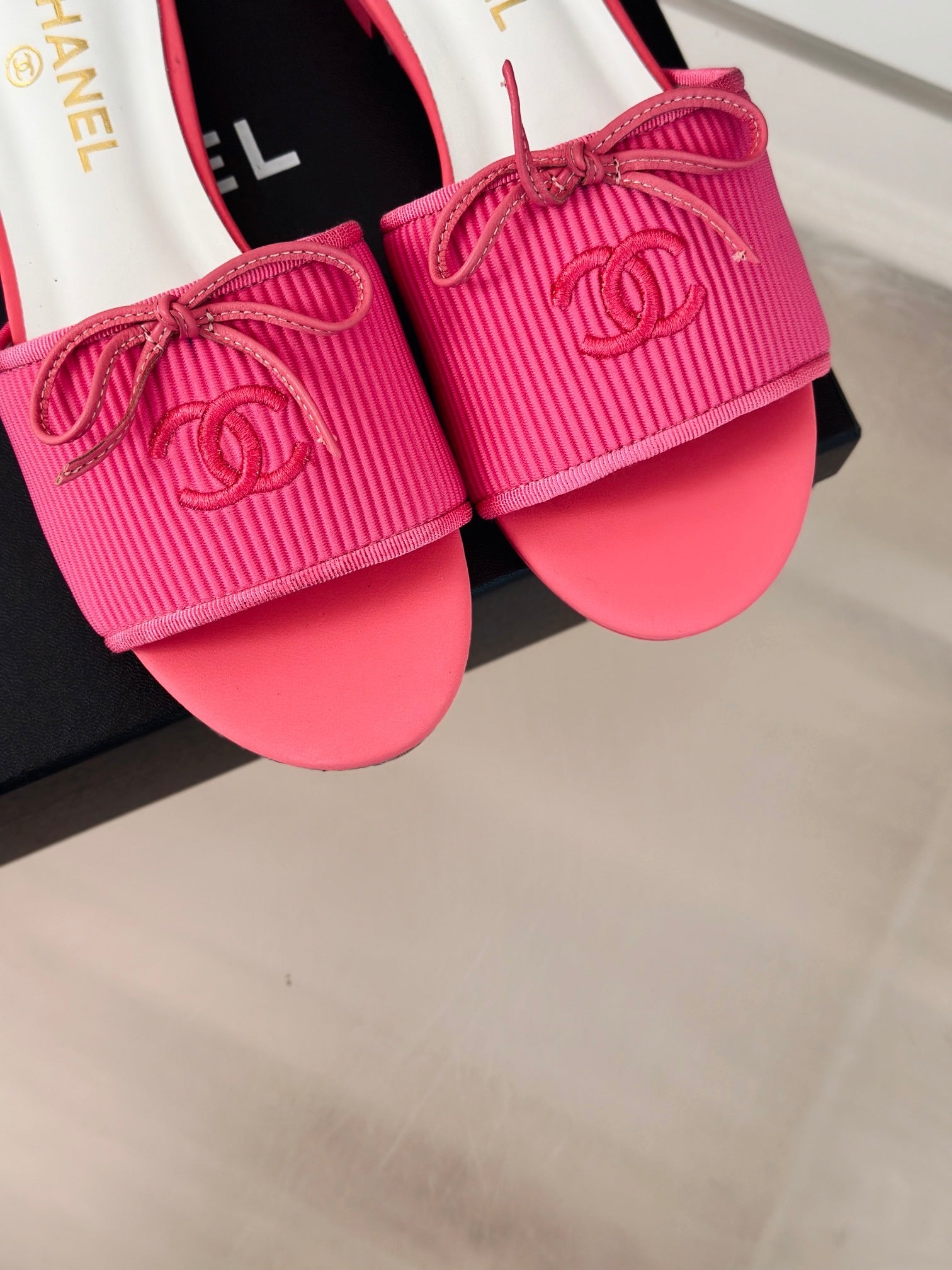 New CH*** slippers  VIP1：1