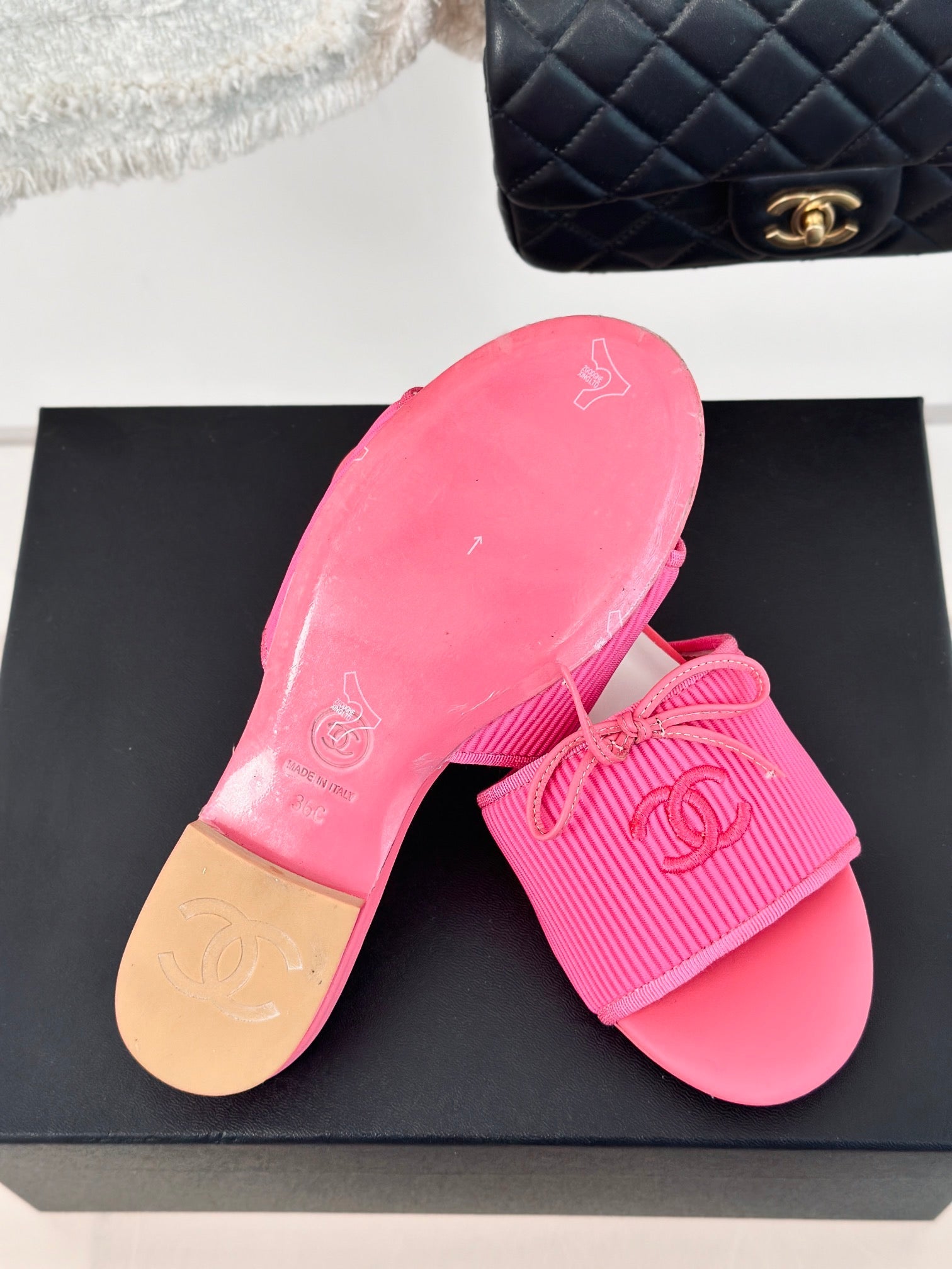 New CH*** slippers  VIP1：1