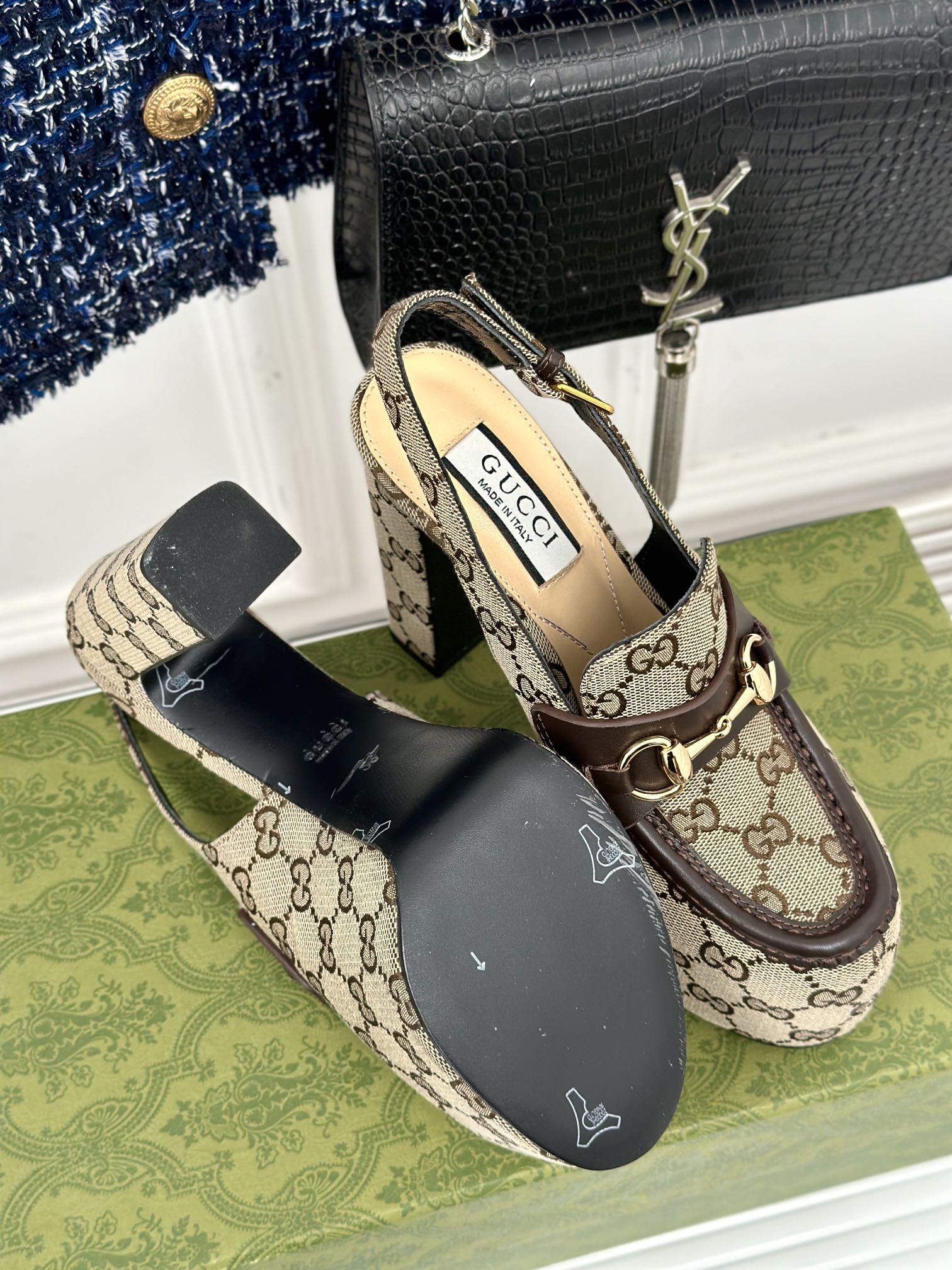 Gucc* classic spring and summer catwalk horsebit   VIP  1：1