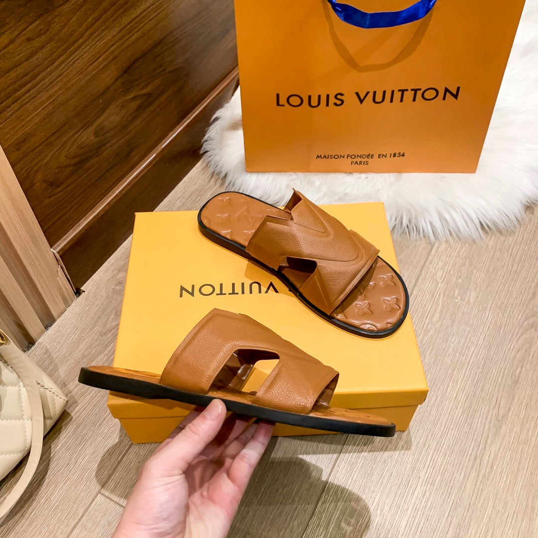 Paired with new 24L** sandals