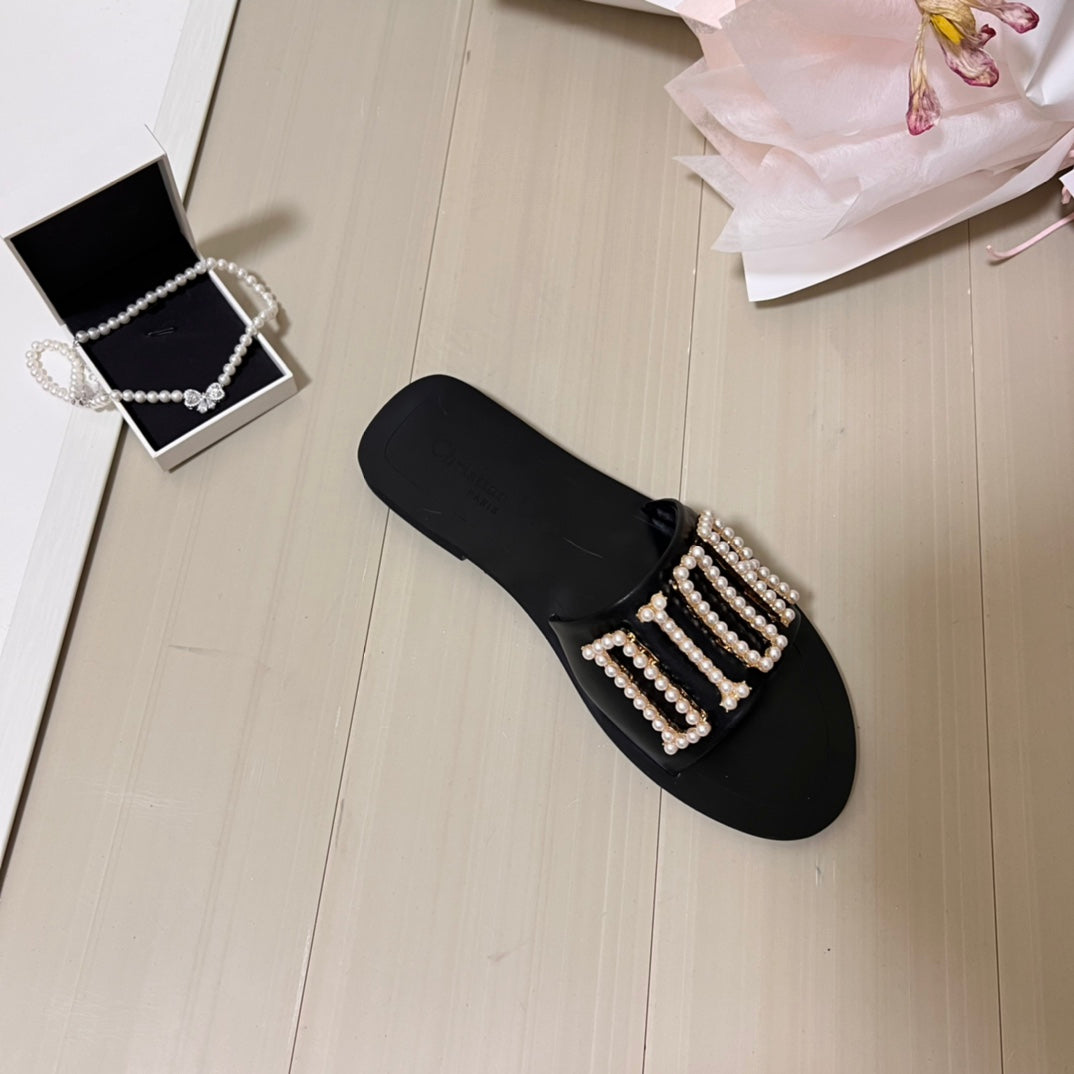 Industrial pearl letter slippers/DI trendy shoe slippers