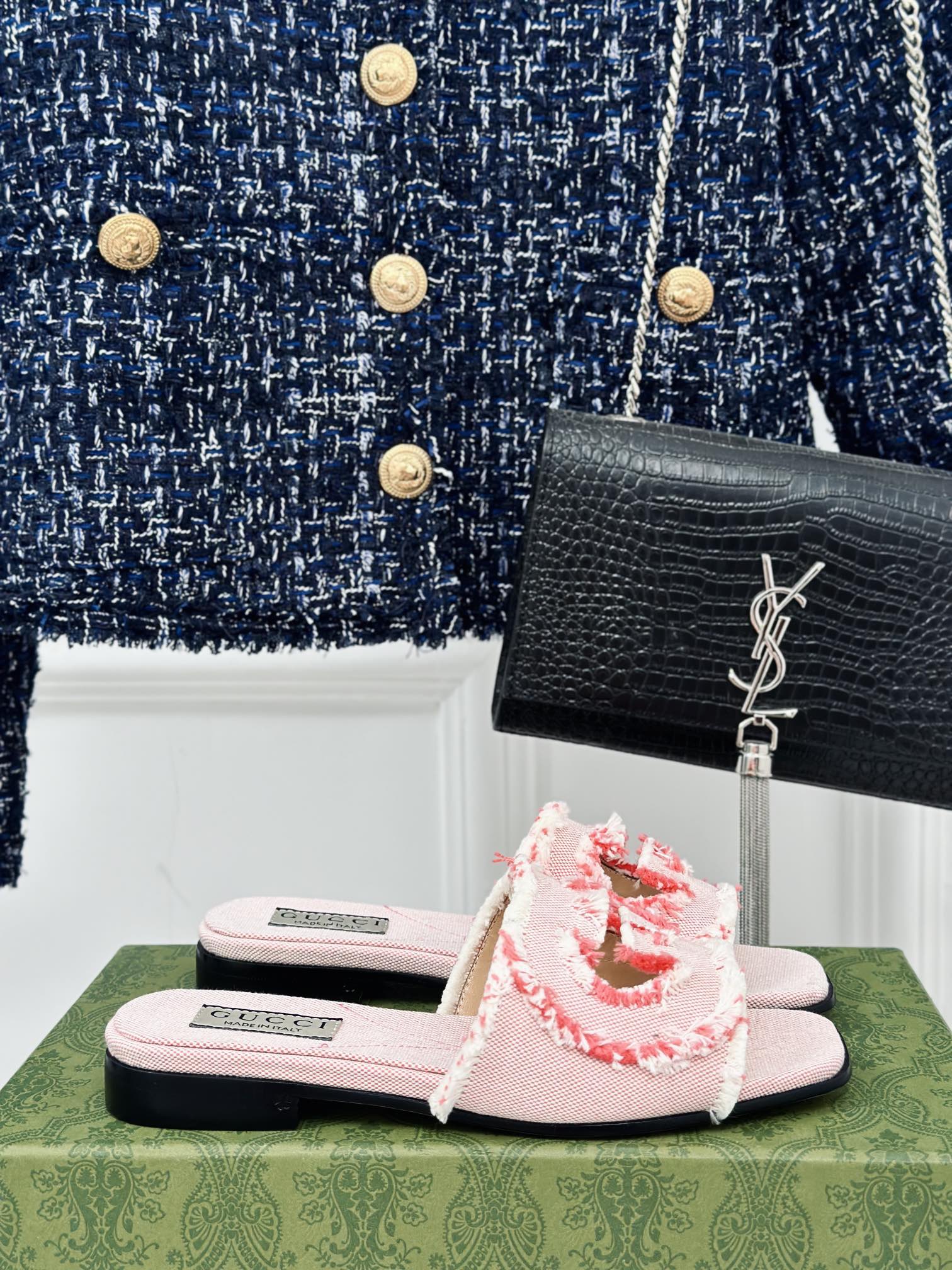 New hollow flat slippersVIP 1：1