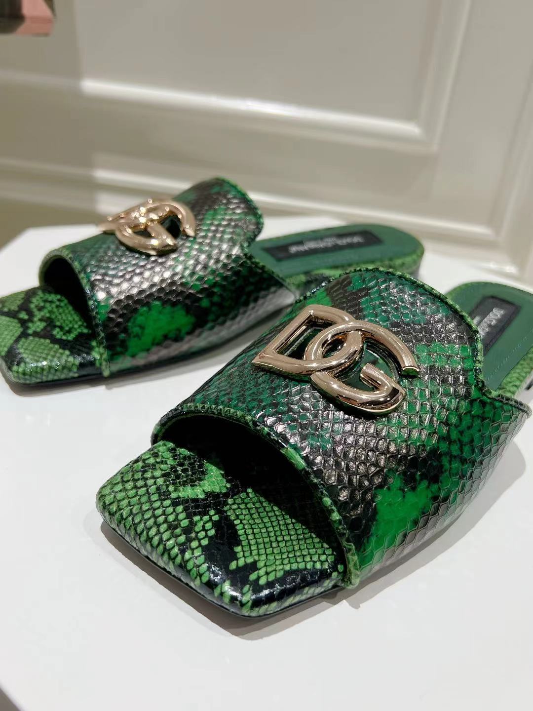 DG new python pattern VIP 1：1