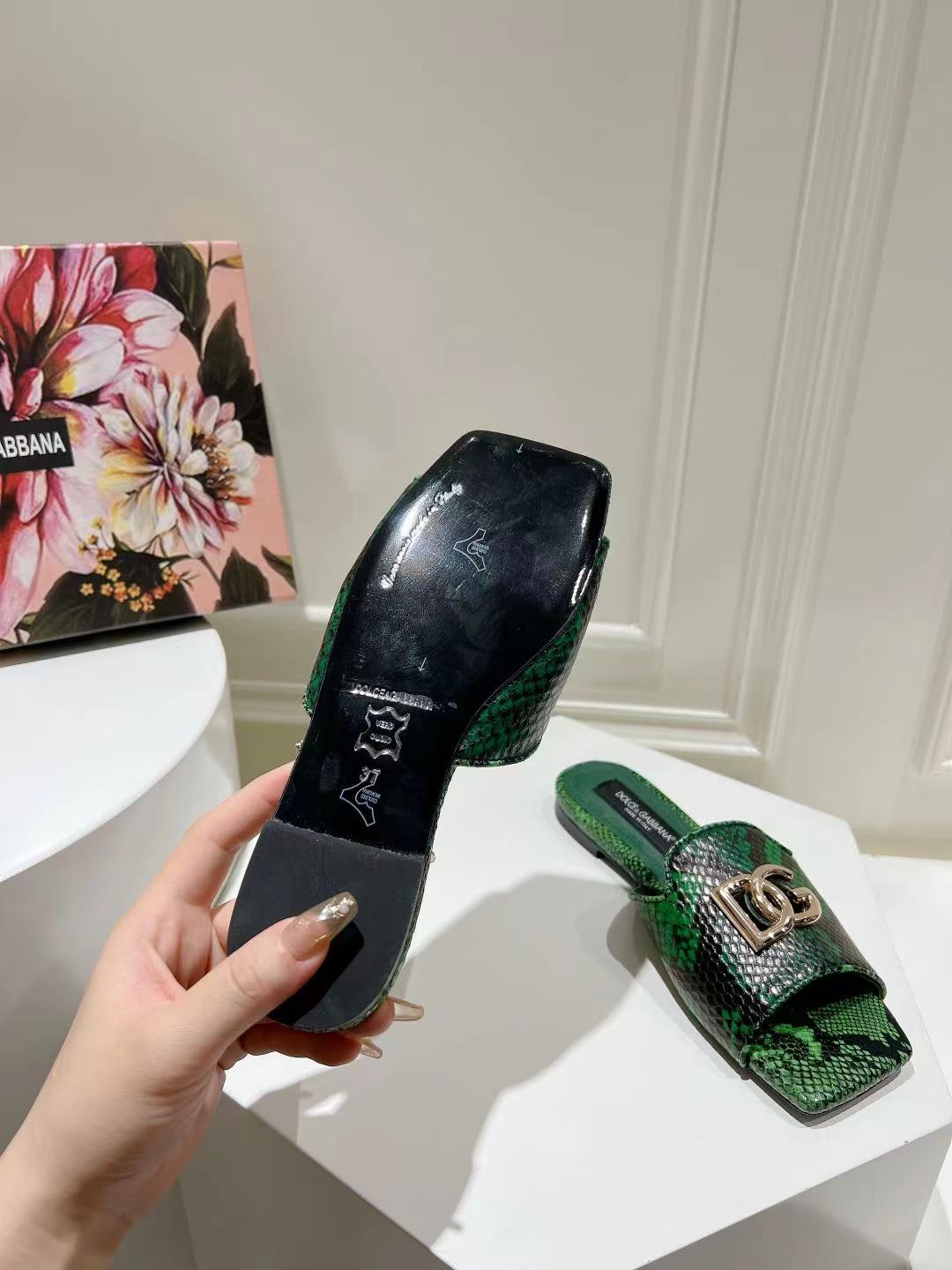 DG new python pattern VIP 1：1