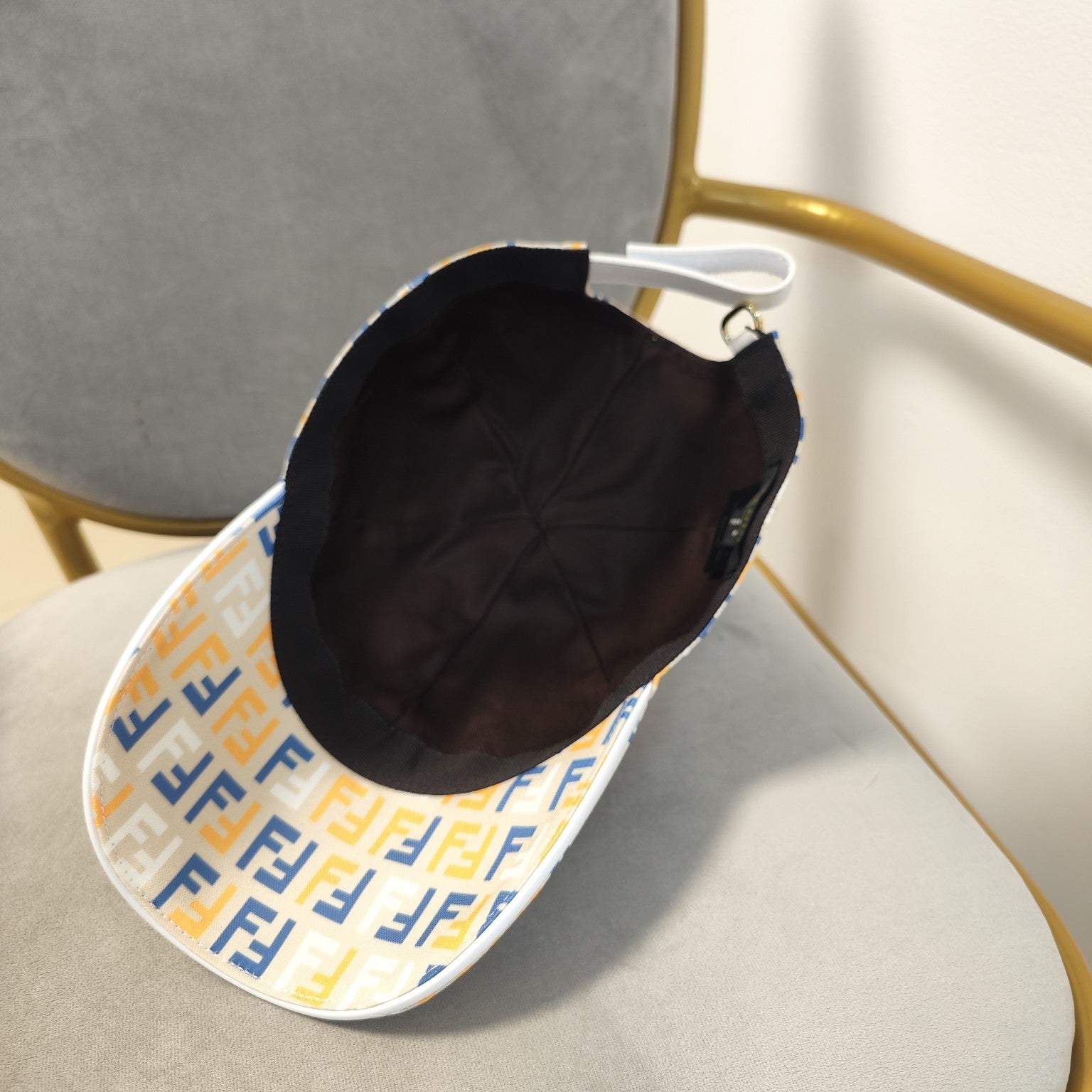 High-end 1:1 Fend1--High-version original official website same baseball cap [Fireworks]