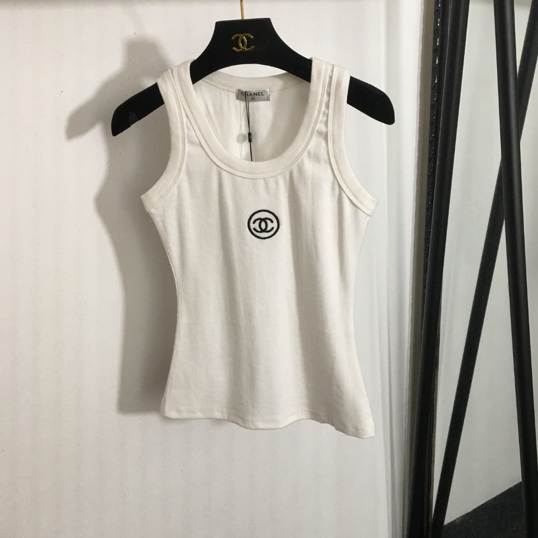 Chane* newest Chanel logo embroidered cotton vest07