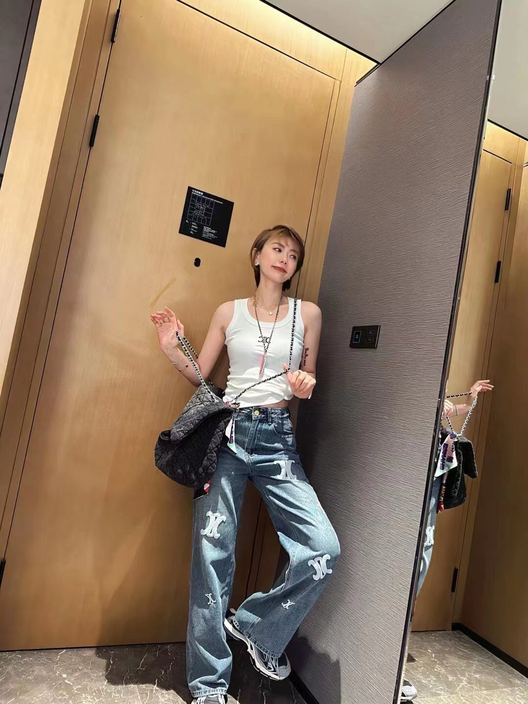 Celin* new simple logo embroidered cotton vest07