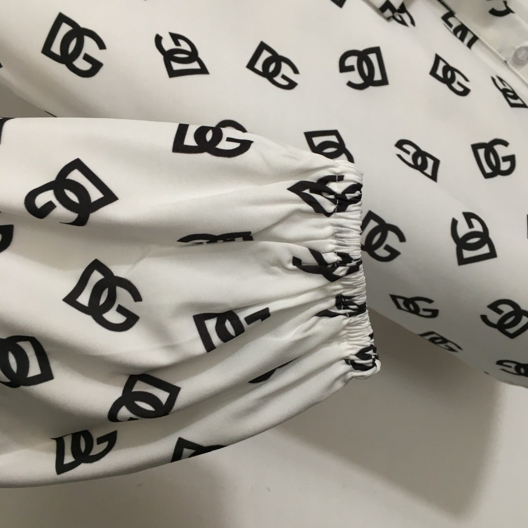 DG*New All Over Letter Print Bow Tie Collar Long Sleeve Shirt07