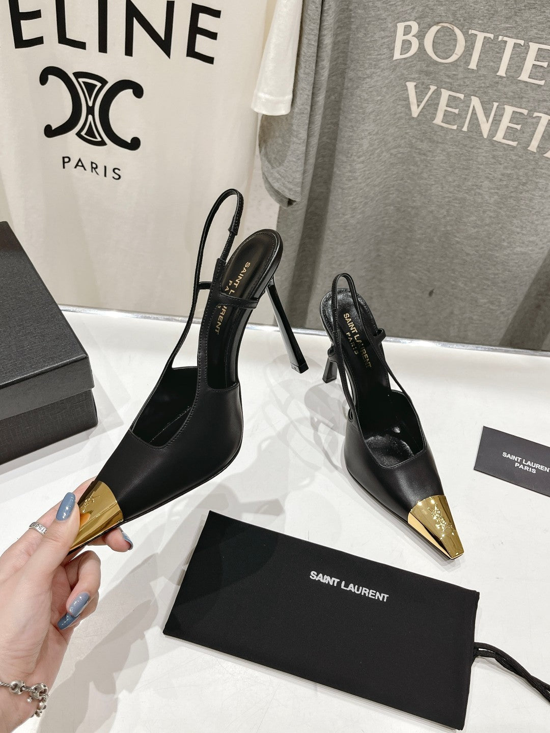 2024 New Saint Laurent VIP 1:1 Brand New Gold Square Toe High Heels Single Shoes
