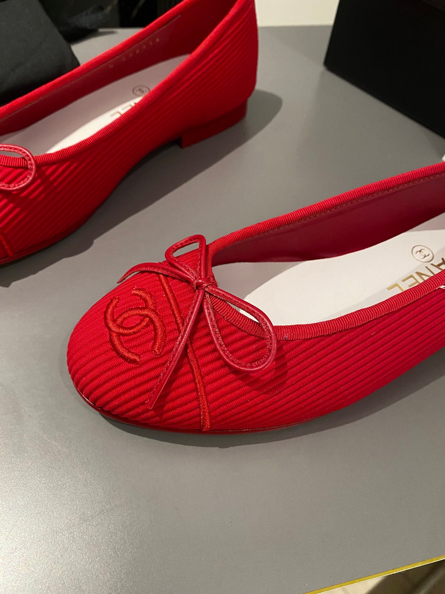 Textured Chanel Classic Ballet Shoes VIP1:1