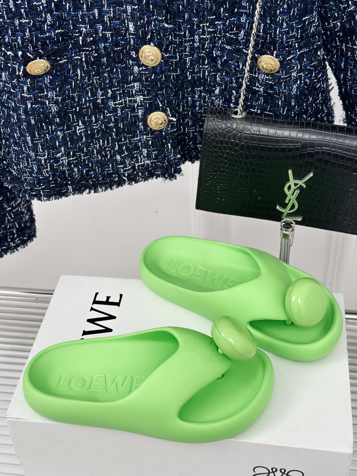 Loewe Macaron Bread Flip-flops VIP1:1