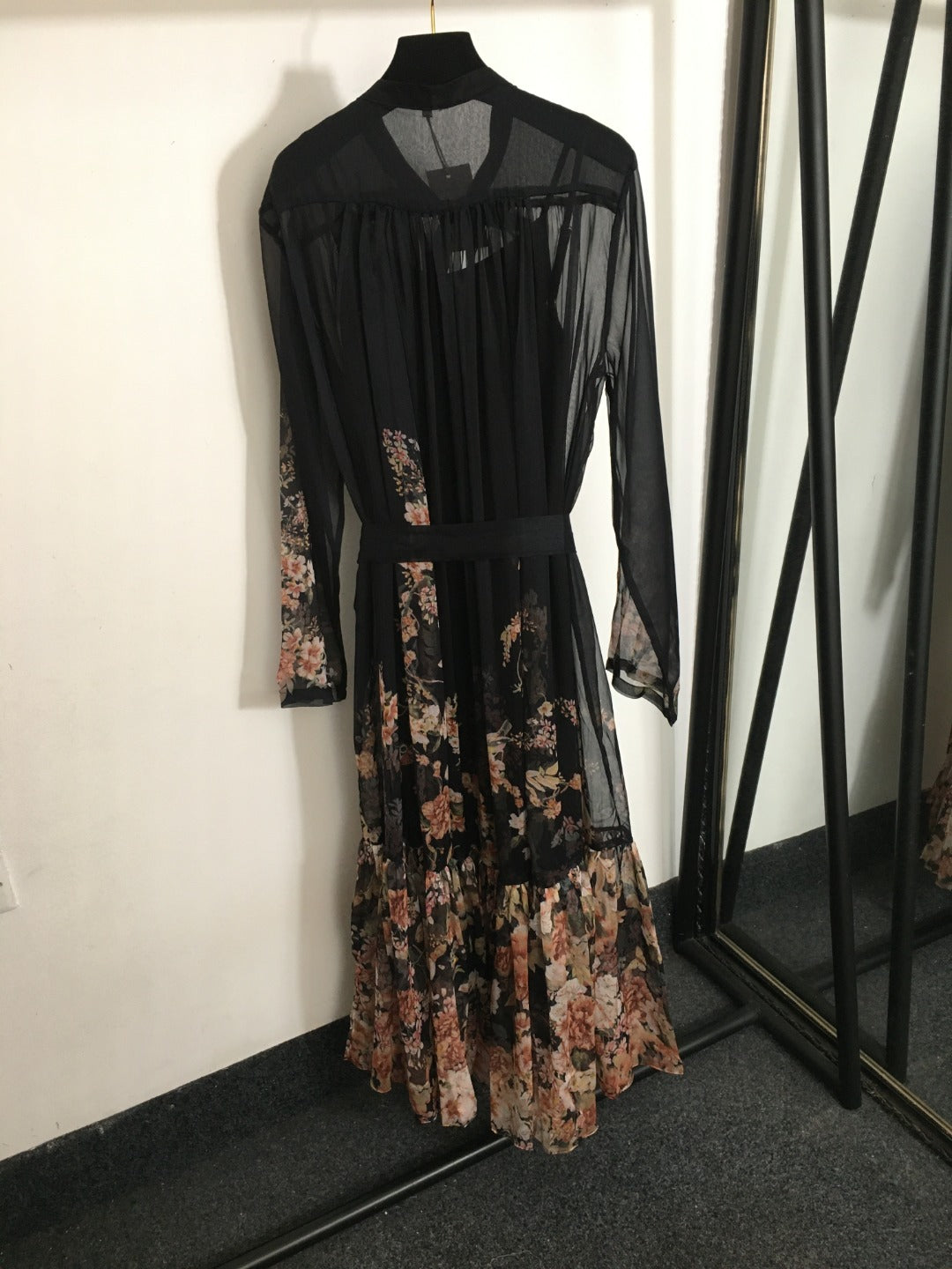 Zimmerma** Pink Small Flower Print Lotus Leaf Long Sleeve Flowing Silk Black Dress Long Skirt