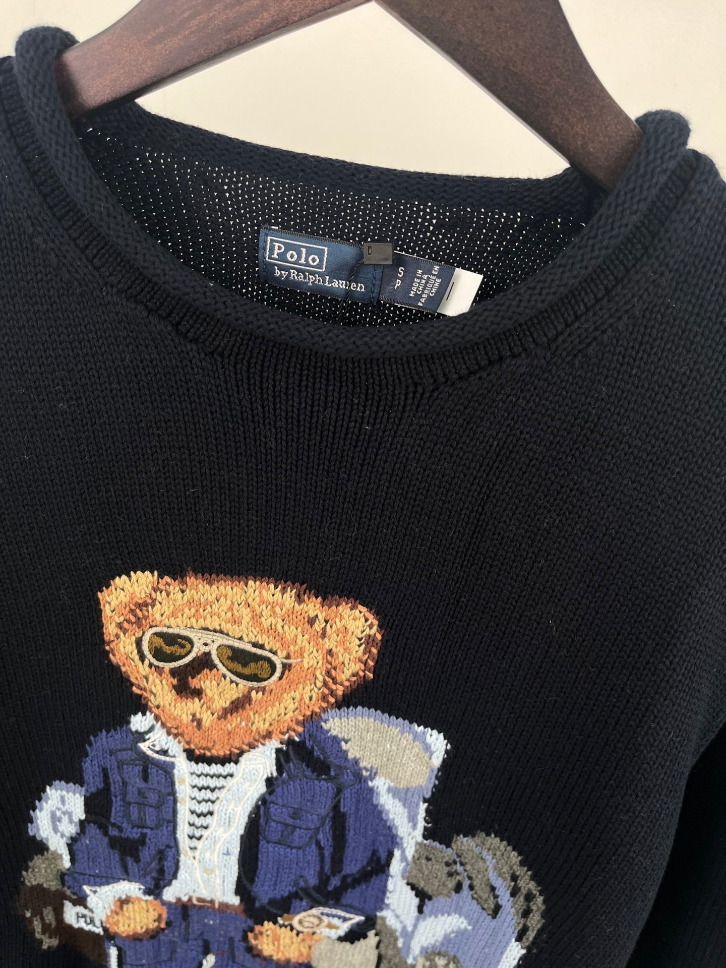 Ralph Laur** Bear Heavy Embroidery Knitted Pullover Rolled Collar Long Sleeve Sweater Women Navy Blue